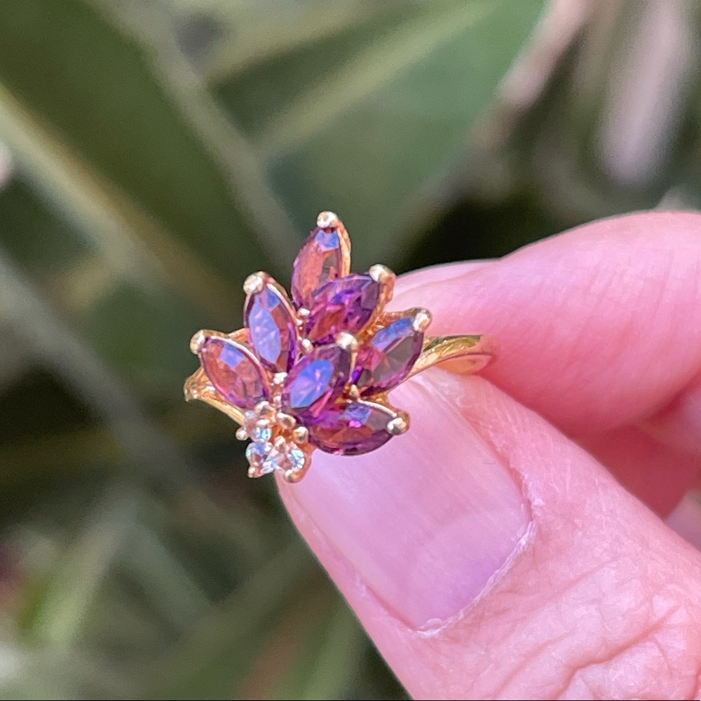 1970s rhinestone gold tone pinky ring - Picture 2 of 11